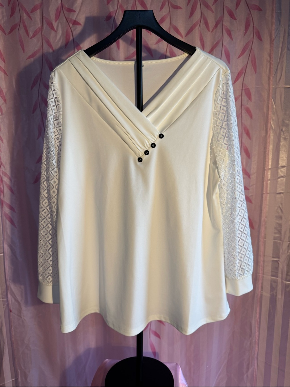 Source Unknown Cream V-Neck Lace Sleeve Blouse with Button Detail